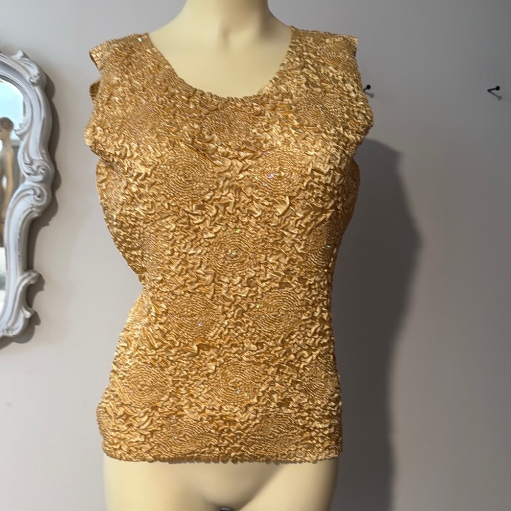 Elegant Gold Women's Top